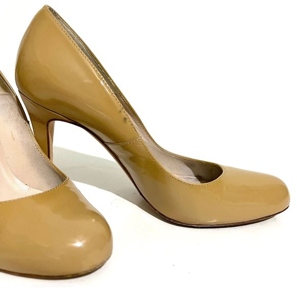 L.K. Bennett Shilo Taupe Patent Heels - Picture 7 of 13